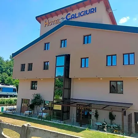 Hotel Ristorante Caligiuri 3*